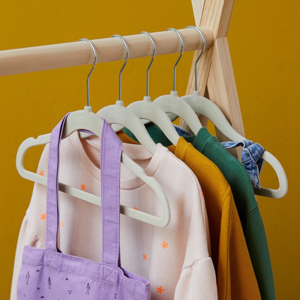 ✨$5 with purchase✨ Children’s Non-Slip Hangers 8-Pack | Grey Velvet